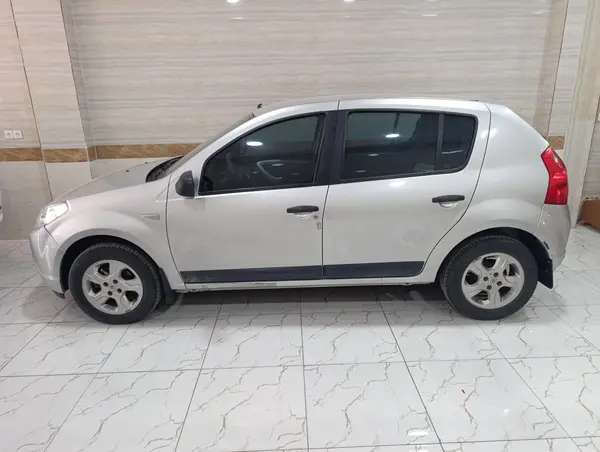 رنو، ساندرو