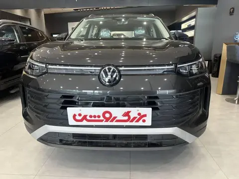فولکس، تایرون L