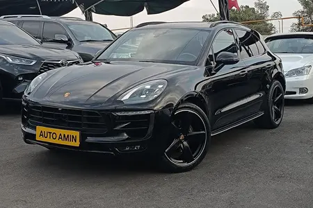 پورشه ماکان