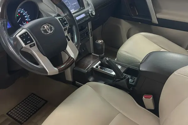 تویوتا، پرادو  چهار در