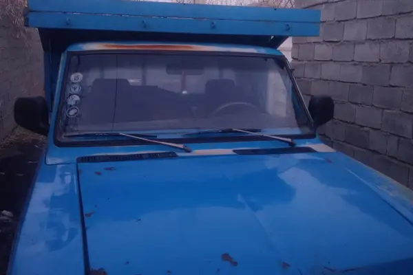 زامیاد، وانت نیسان