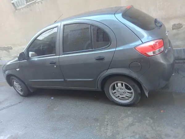 تیبا، هاچ بک