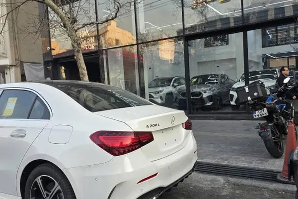 بنز، کلاس A سدان