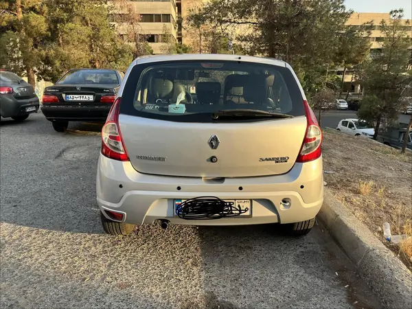 رنو  ساندرو