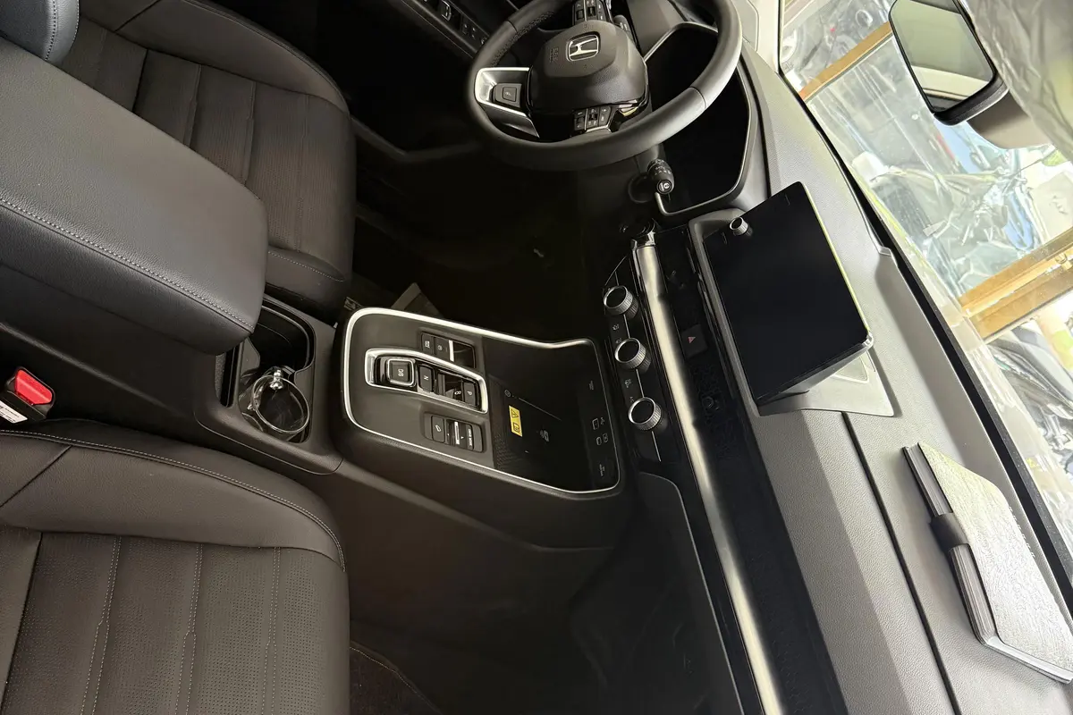 هوندا،  CR-V eHEV