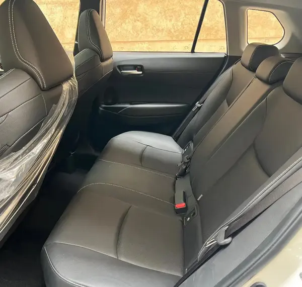 تویوتا، فرانت لندر هیبرید