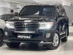 تویوتا، لندکروز چهار در