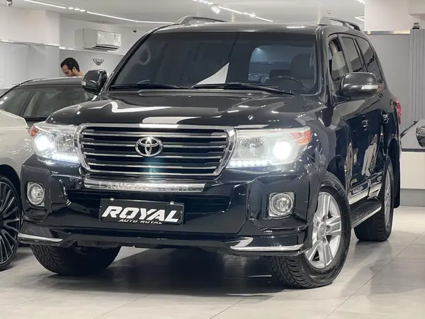 تویوتا، لندکروز چهار در