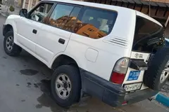 تویوتا، پرادو  چهار در