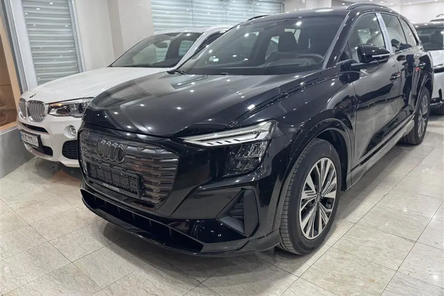 آئودی،  Q5 e-tron