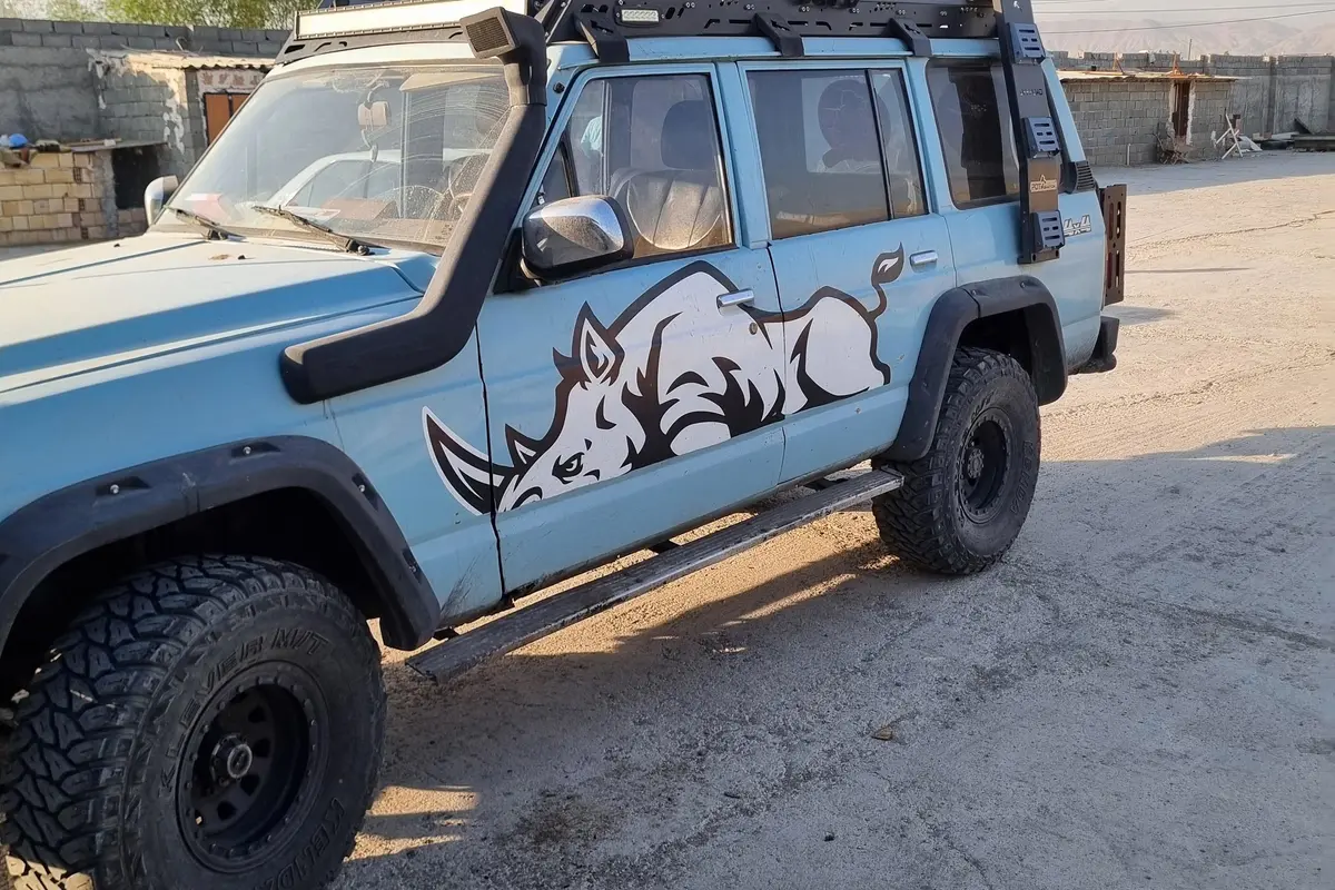 نیسان،  پاترول چهار در