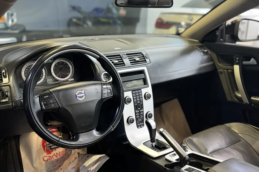 ولوو، C70 کروک