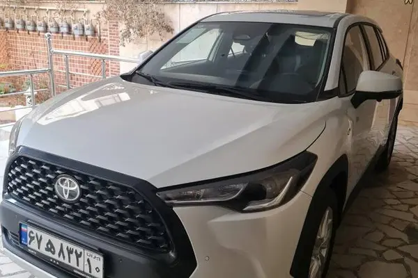 تویوتا، کرولا کراس هیبرید