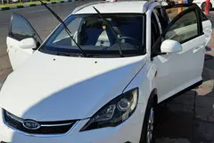 ام وی ام، 315هاچ بک