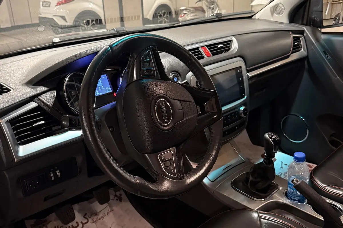 کی ام سی،  T8