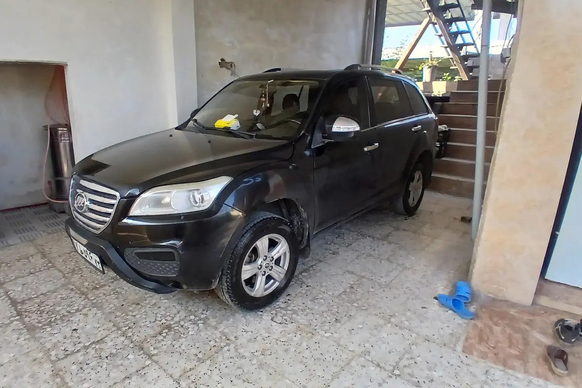 لیفان،  X60