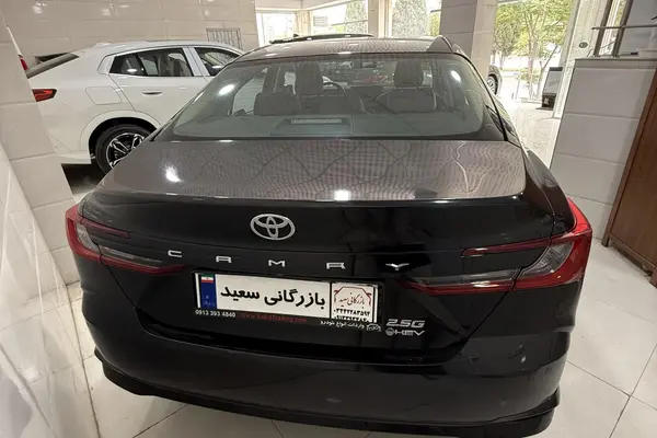 تویوتا  کمری هیبرید