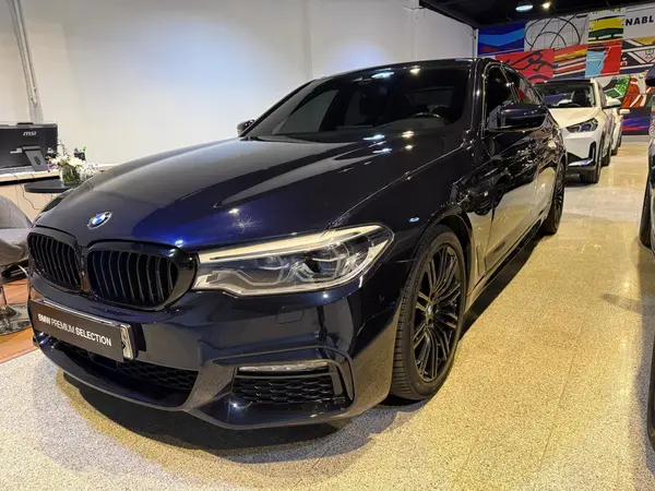 ب ام و، سری 5 سدان