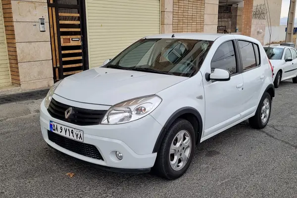 رنو، ساندرو