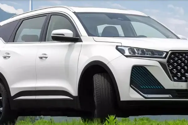 فونیکس، تیگو 7 پرو هیبرید (F7 PRO PHEV)