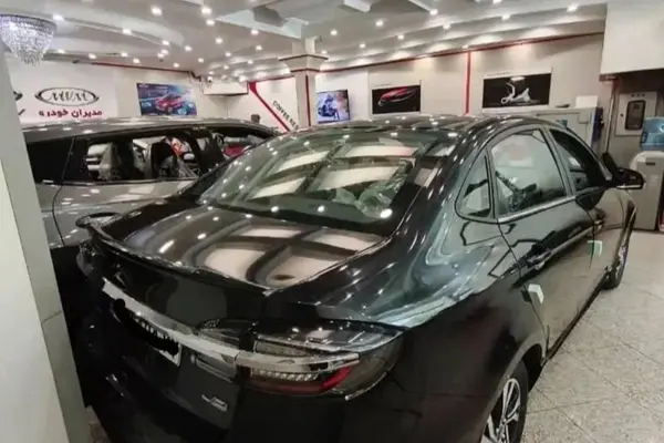 کی ام سی، ایگل