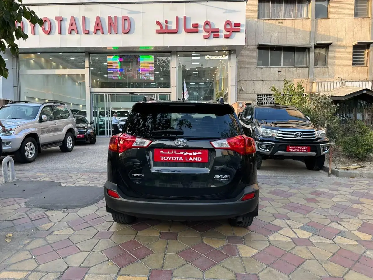 تویوتا،  راوفور