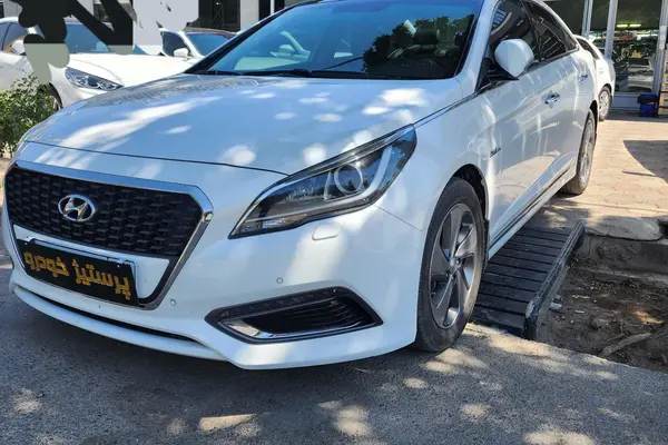 هیوندای  سوناتا هیبرید