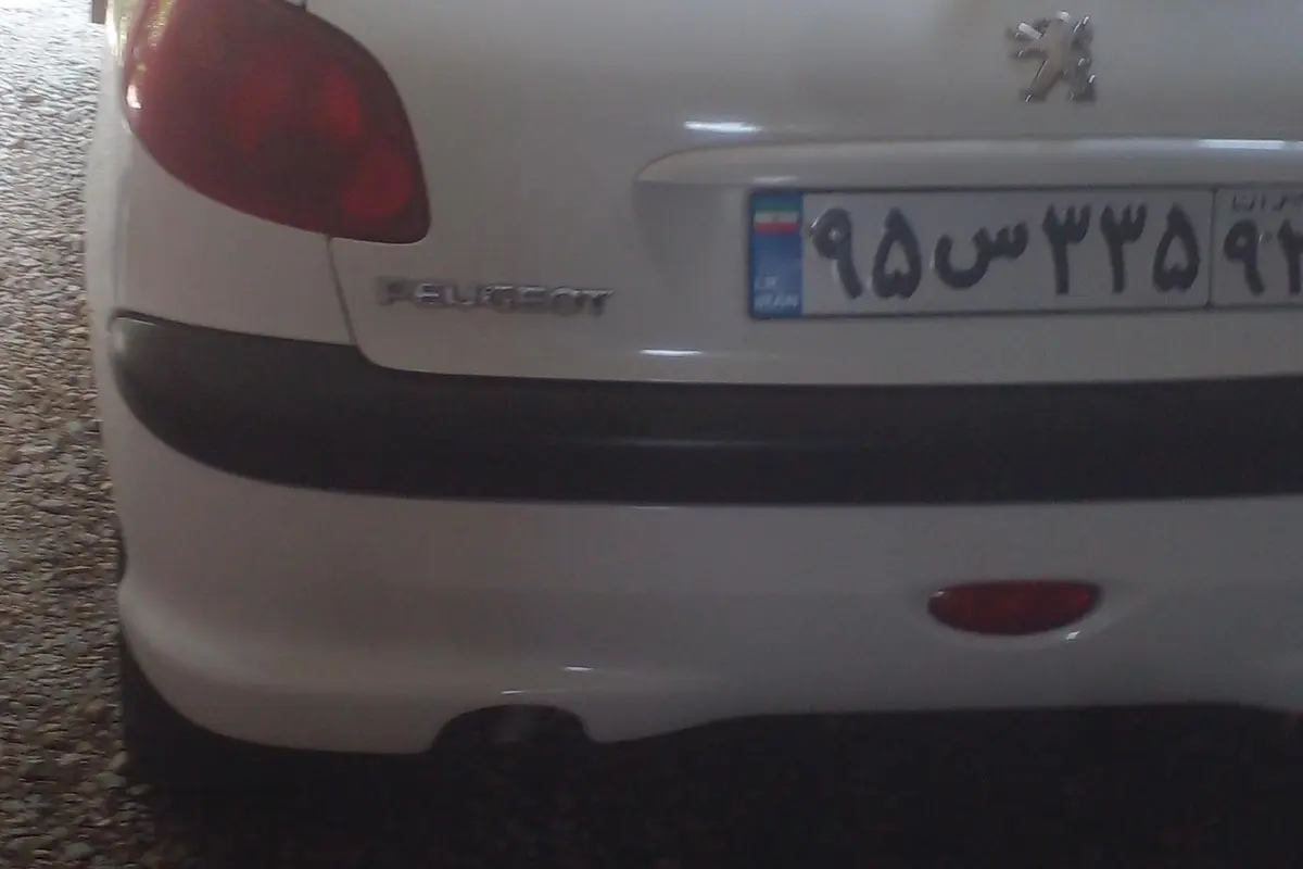 پژو  206