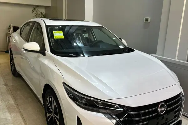 نیسان، سیلفی