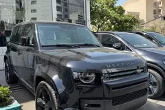 لندرور، دیفندر