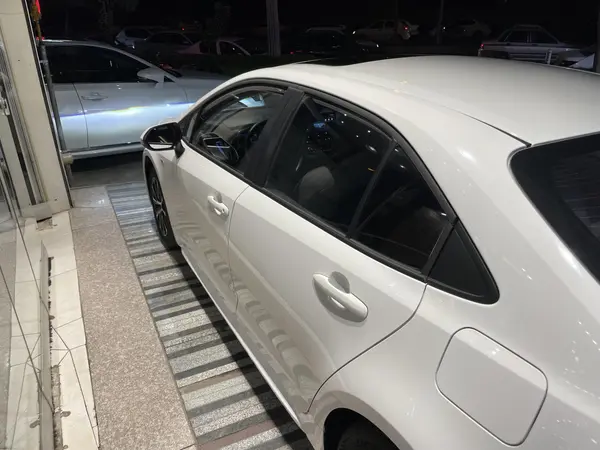 تویوتا، لوین هیبرید