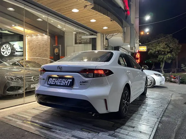 تویوتا، لوین هیبرید