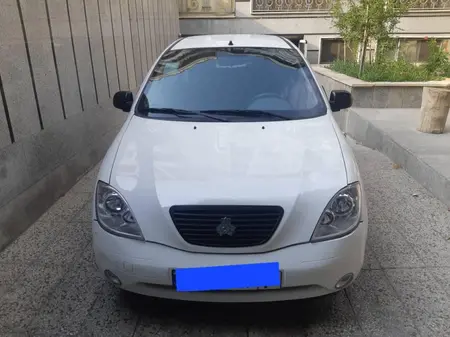 تیبا، هاچ بک