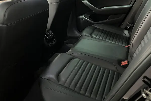 فولکس، پاسات