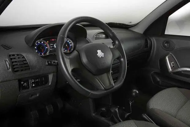 ساینا  GXL دنده ای