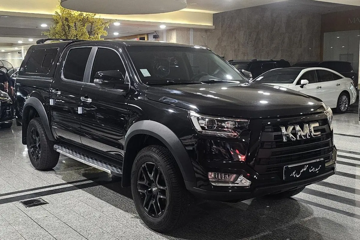 کی ام سی  T8