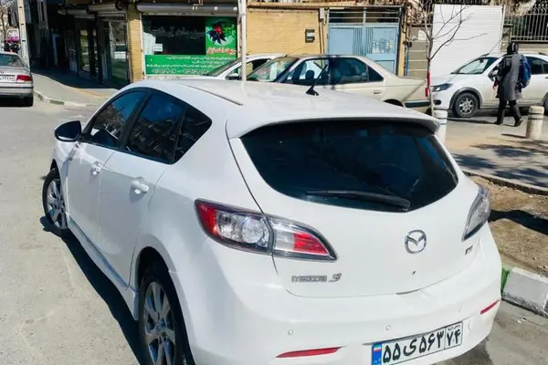 مزدا، 3 نیو هاچ بک