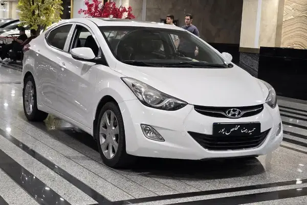 هیوندای  النترا