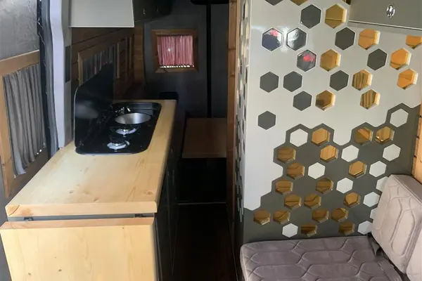 هیوندای، H 350