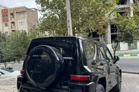 تانک، 700