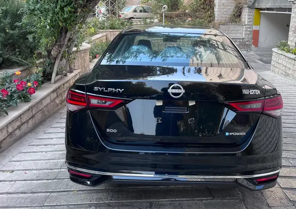 نیسان، سیلفی e-POWER