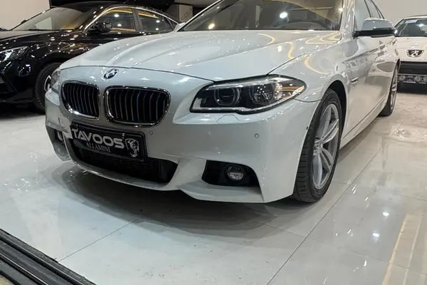 ب ام و، سری 5 سدان