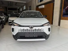 تویوتا، کرولا کراس هیبرید