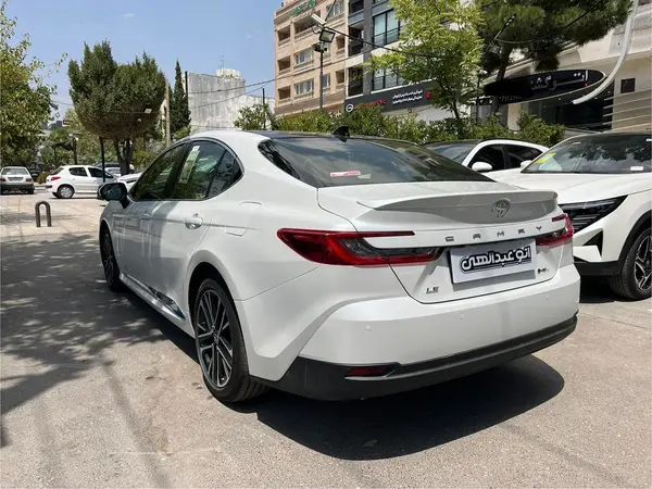 تویوتا، کمری هیبرید