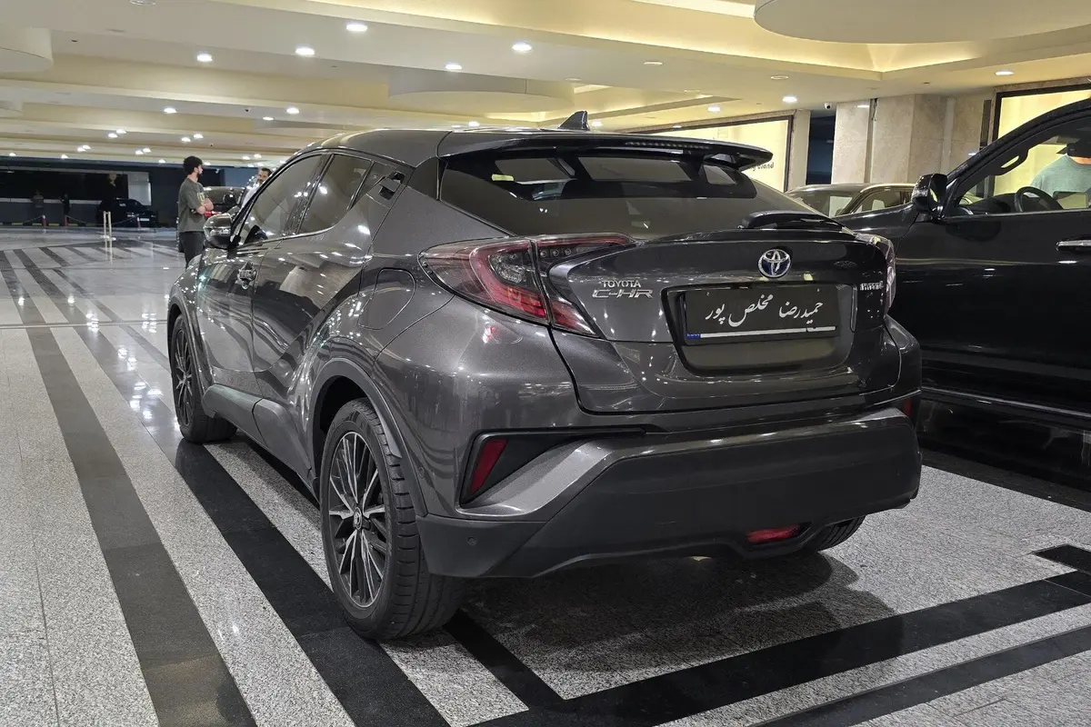 تویوتا،  C-HR هیبرید
