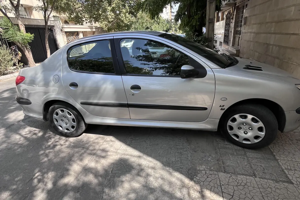 پژو،  206 SD