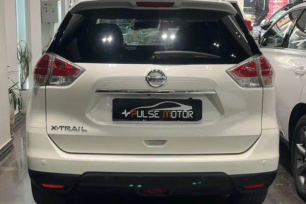 نیسان، ایکس تریل