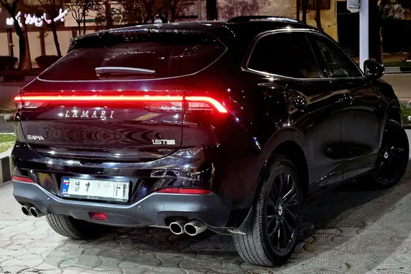 لاماری، ایما