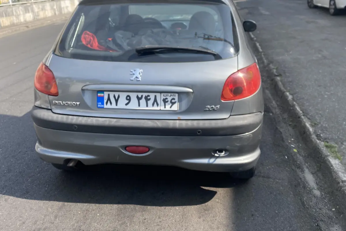 پژو،  206