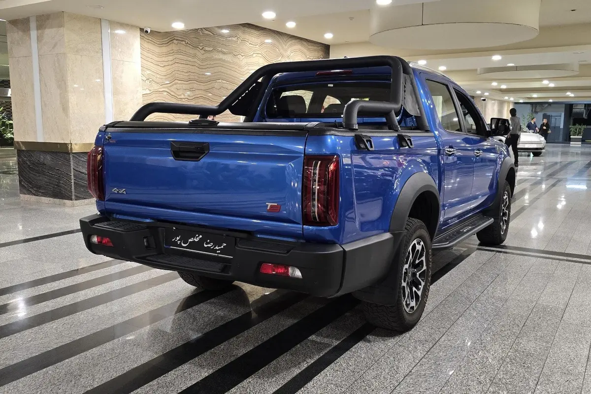 کی ام سی،  T9